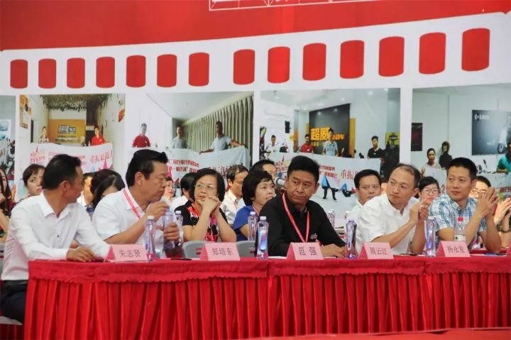 參加展會最應(yīng)該關(guān)注什么？能解決實際經(jīng)營當(dāng)中的問題嗎？