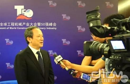 徐工集團(tuán)董事長、黨委書記王民對(duì)中國工程機(jī)械未來發(fā)展方向的精準(zhǔn)判斷